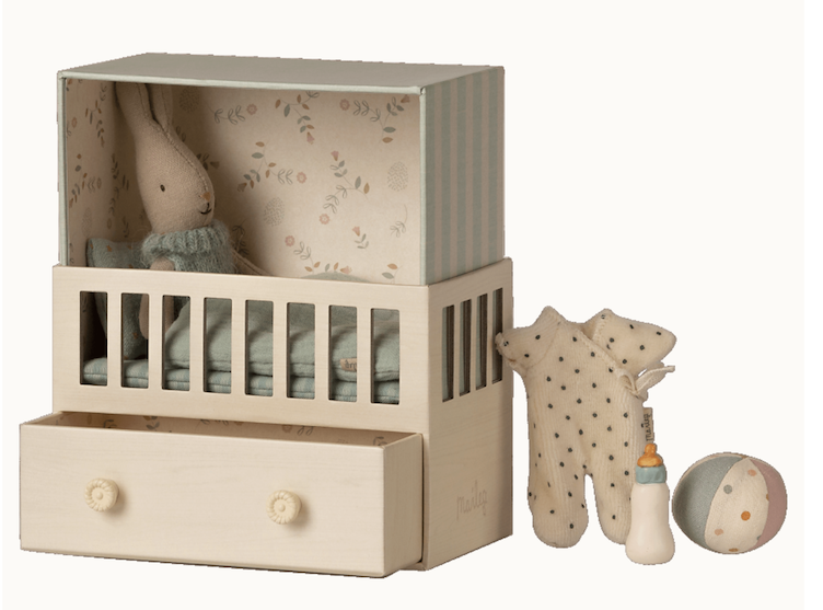 Babyroom mit Micro Bunny