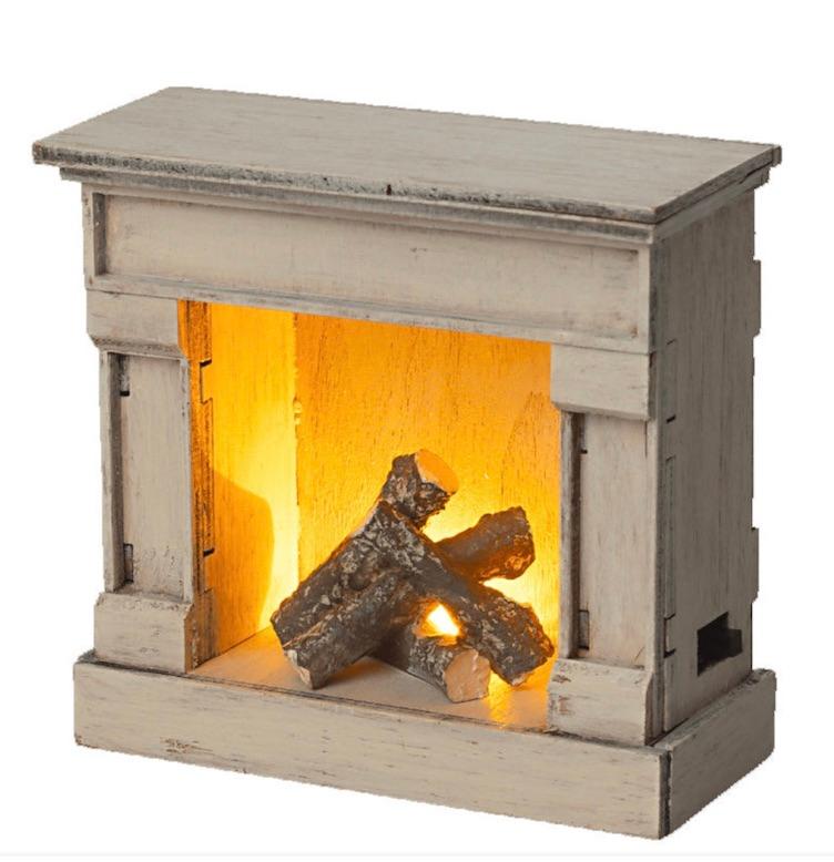 Kamin Vintage offwhite klein für Schloss