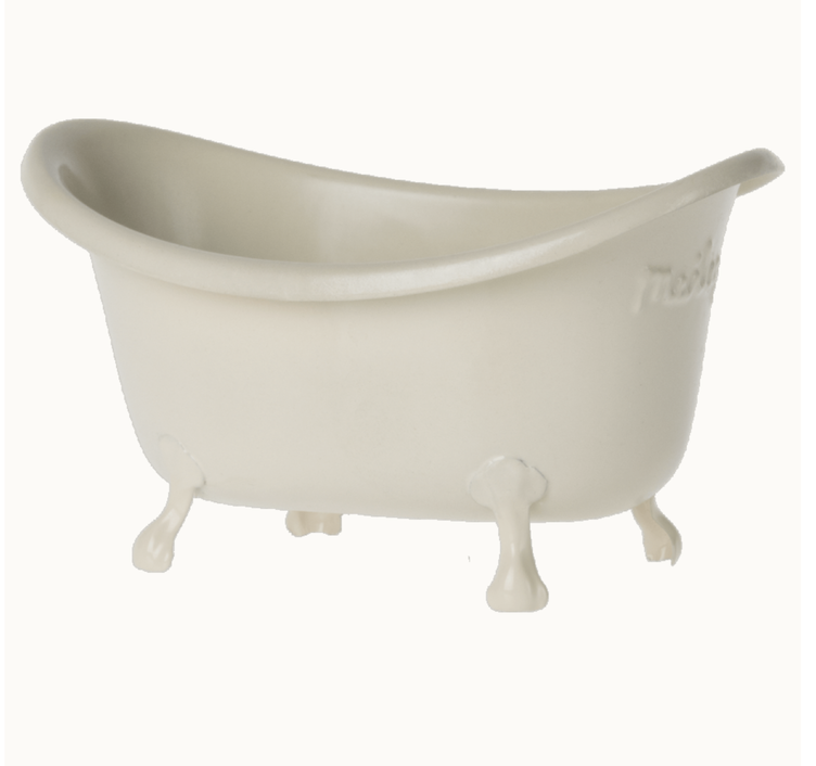kleine Badewanne für Maus