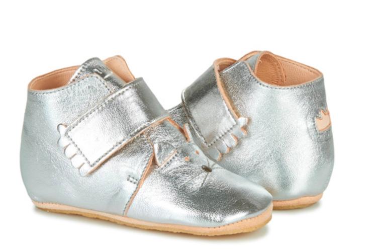 Finken Katze Silber hoch