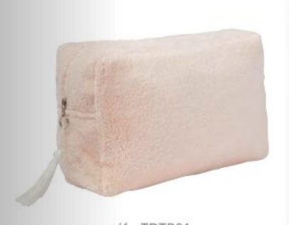 geräumiges Necessaire